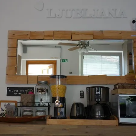 Goodlebang, 3 Bed Apartment, Center Lublaň
