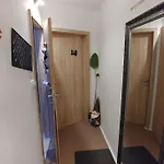 Goodlebang, 3 Bed Apartment, Center *