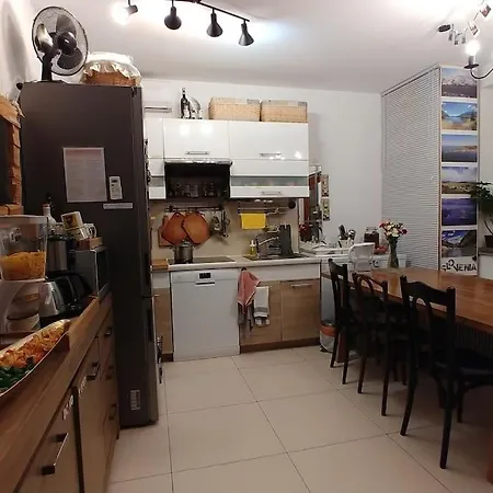 شقة Goodlebang, 3 Bed Apartment, Center *