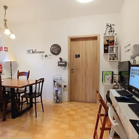 Goodlebang, 3 Bed Apartment, Center Apartamento