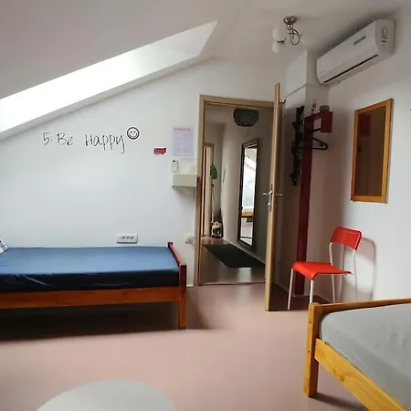 Appartement Goodlebang, 3 Bed Apartment, Center Ljubljana