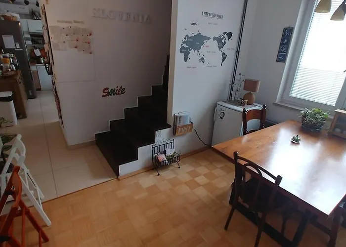 Апартаменты Goodlebang, 3 Bed Apartment, Center Любляна